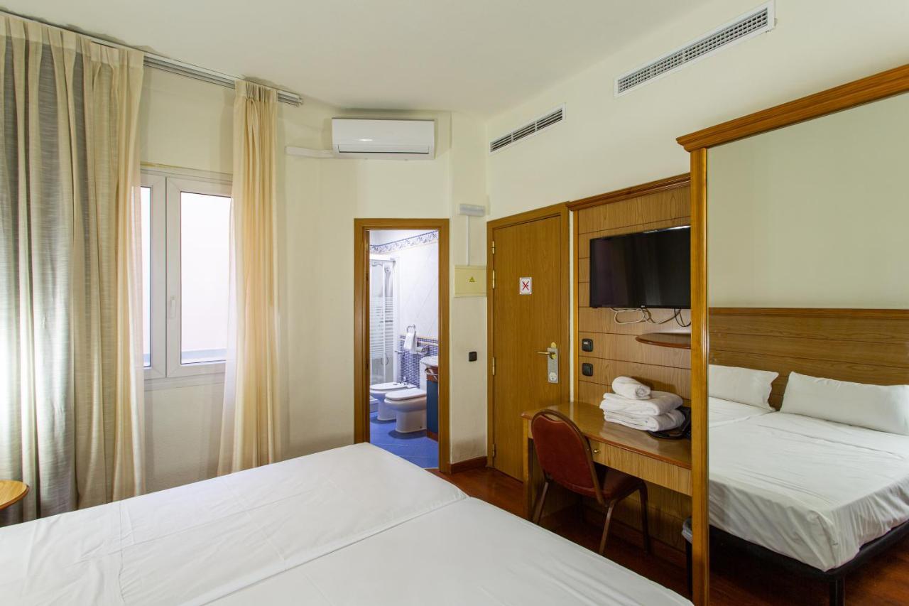 Negresco Gran Via Hotel Madrid Exterior photo